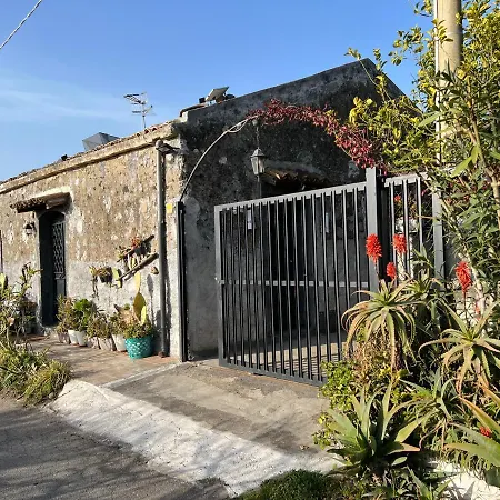 Bellalimone Calatabiano
